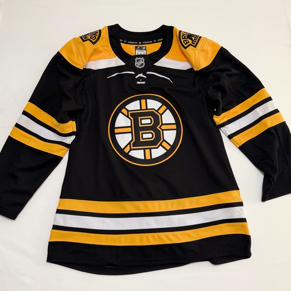 Fanatics Boston Bruins Black and Gold NHL Jersey